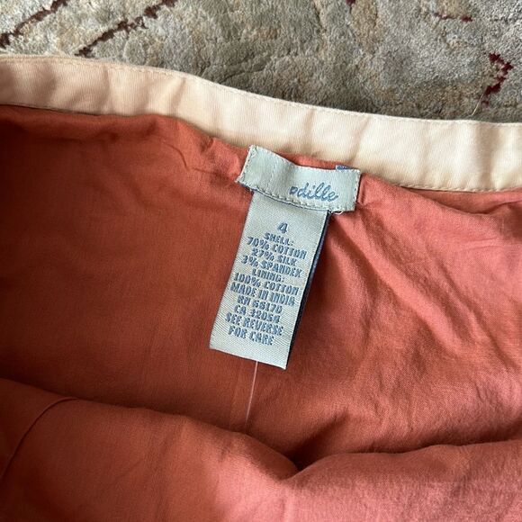 Anthropologie skirt with sequins. Rose and cream colored. NWT. - Picture 3 of 8